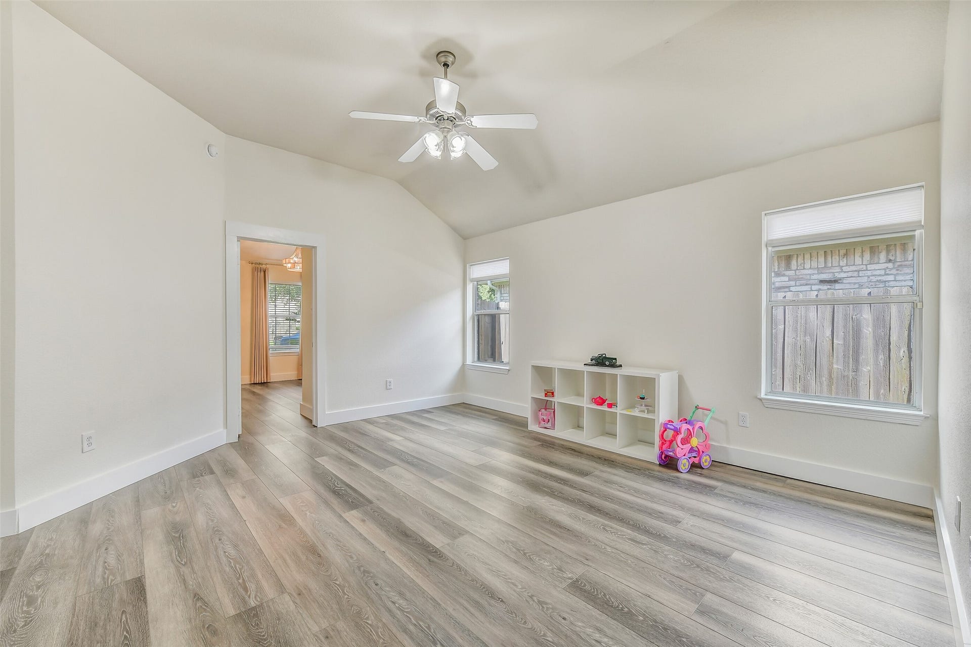 994 Jefferson Street, Alvin, TX 77511 994 Jefferson Street, Alvin, TX 77511