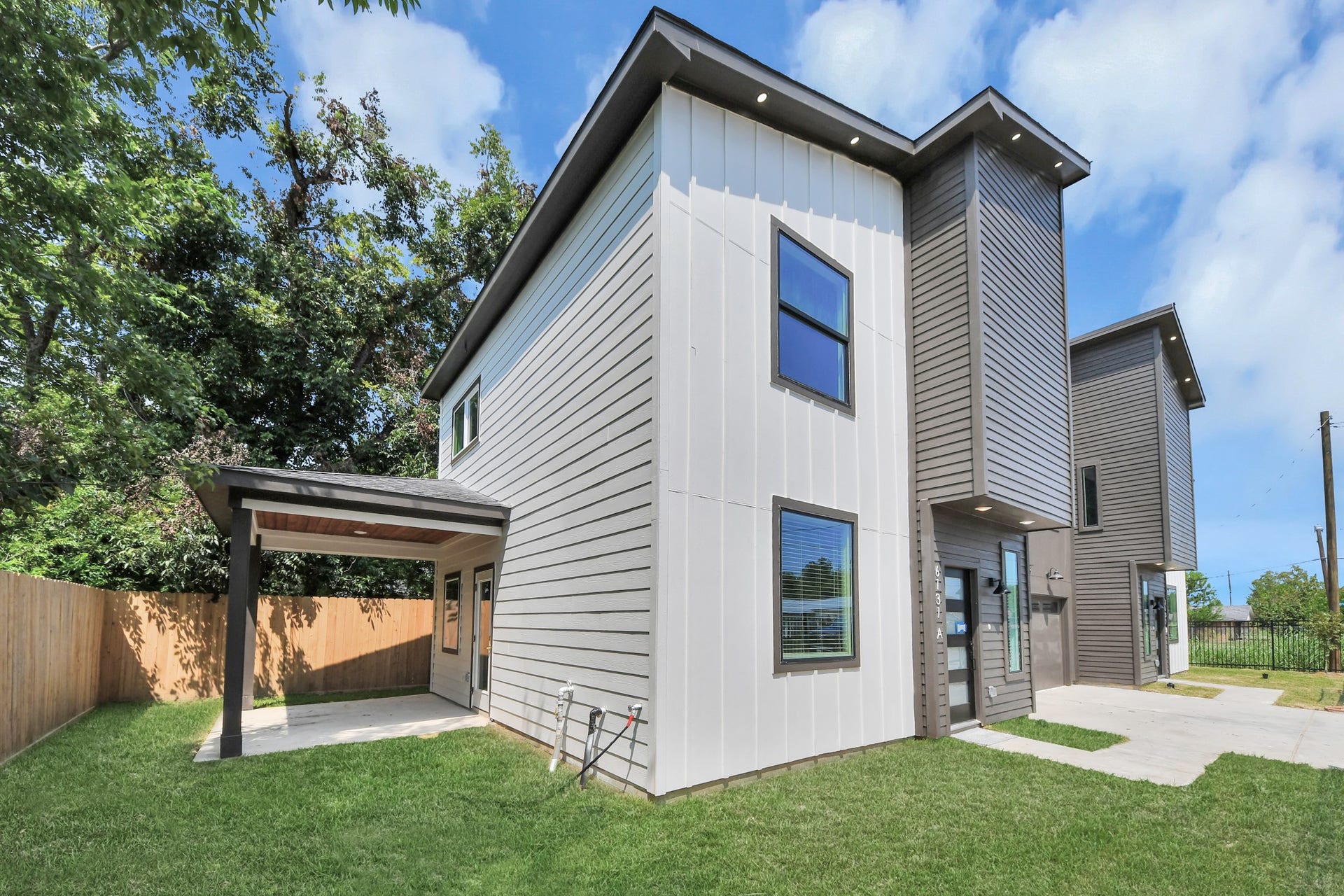 6131 Bacher Street, Houston, TX 77028 6131 Bacher Street, Houston, TX 77028