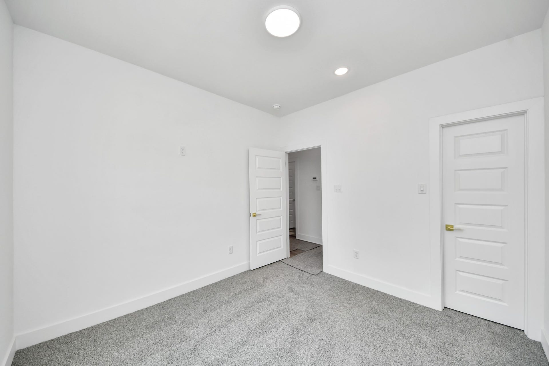 6131 Bacher Street, Houston, TX 77028 6131 Bacher Street, Houston, TX 77028