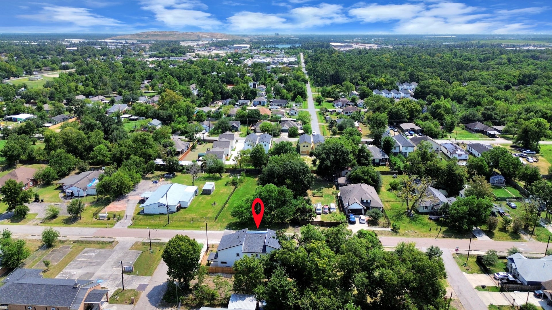 6131 Bacher Street, Houston, TX 77028 6131 Bacher Street, Houston, TX 77028