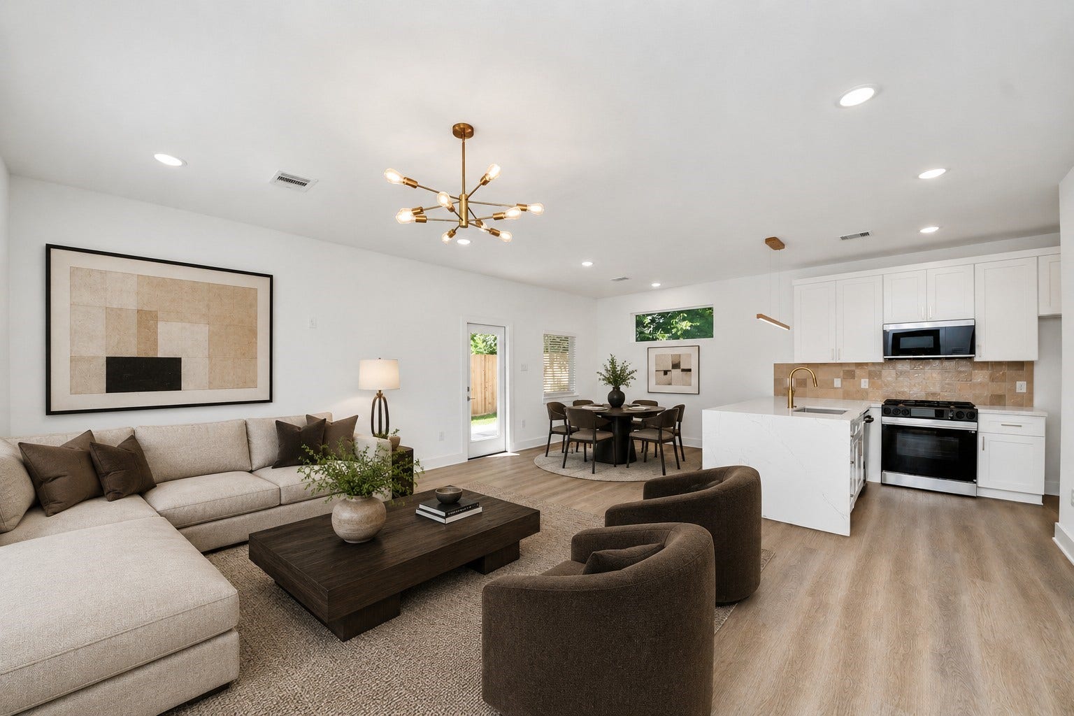 6131 Bacher Street, Houston, TX 77028 6131 Bacher Street, Houston, TX 77028