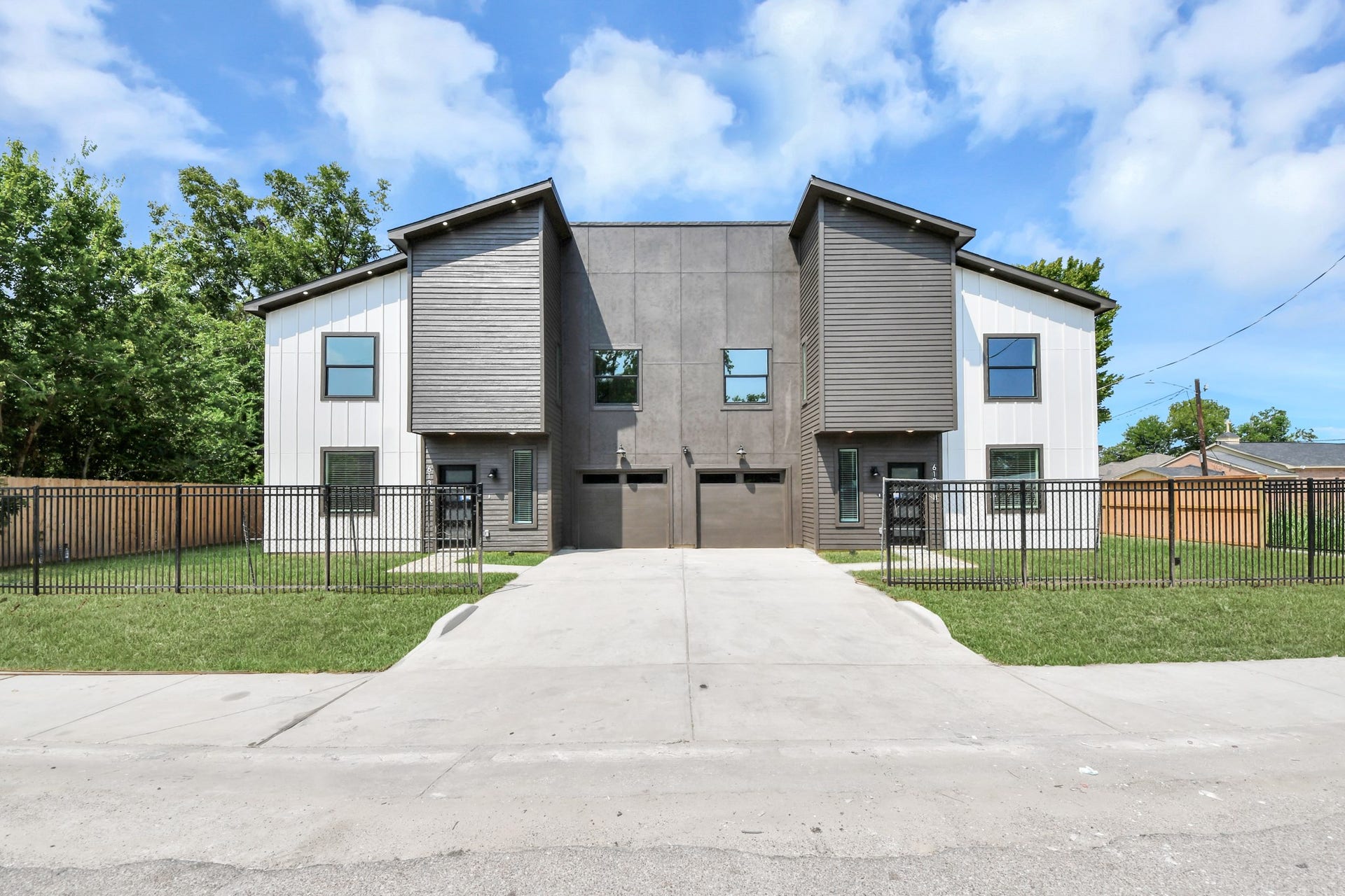6131 Bacher Street, Houston, TX 77028 6131 Bacher Street, Houston, TX 77028