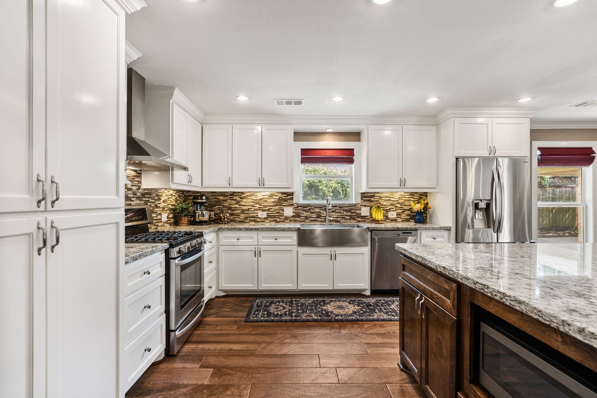 11519 Lakeside Place Drive, Houston, TX 77077 11519 Lakeside Place Drive, Houston, TX 77077