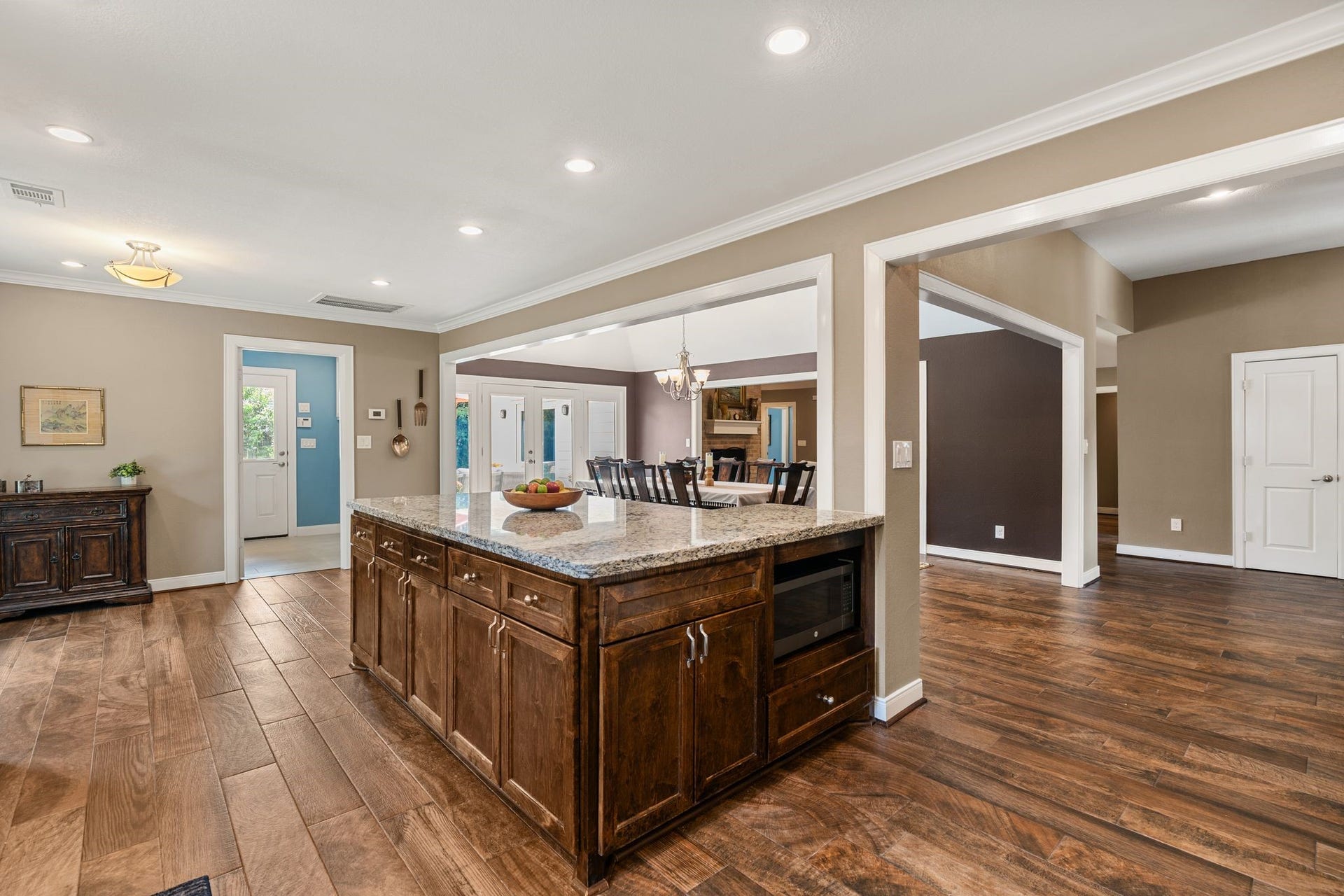 11519 Lakeside Place Drive, Houston, TX 77077 11519 Lakeside Place Drive, Houston, TX 77077