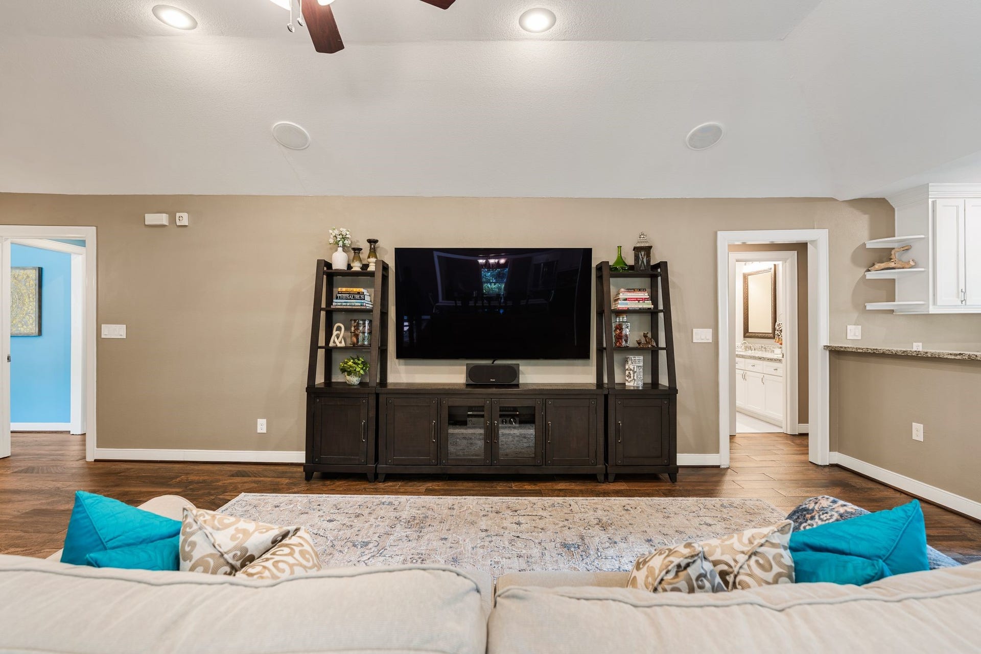 11519 Lakeside Place Drive, Houston, TX 77077 11519 Lakeside Place Drive, Houston, TX 77077