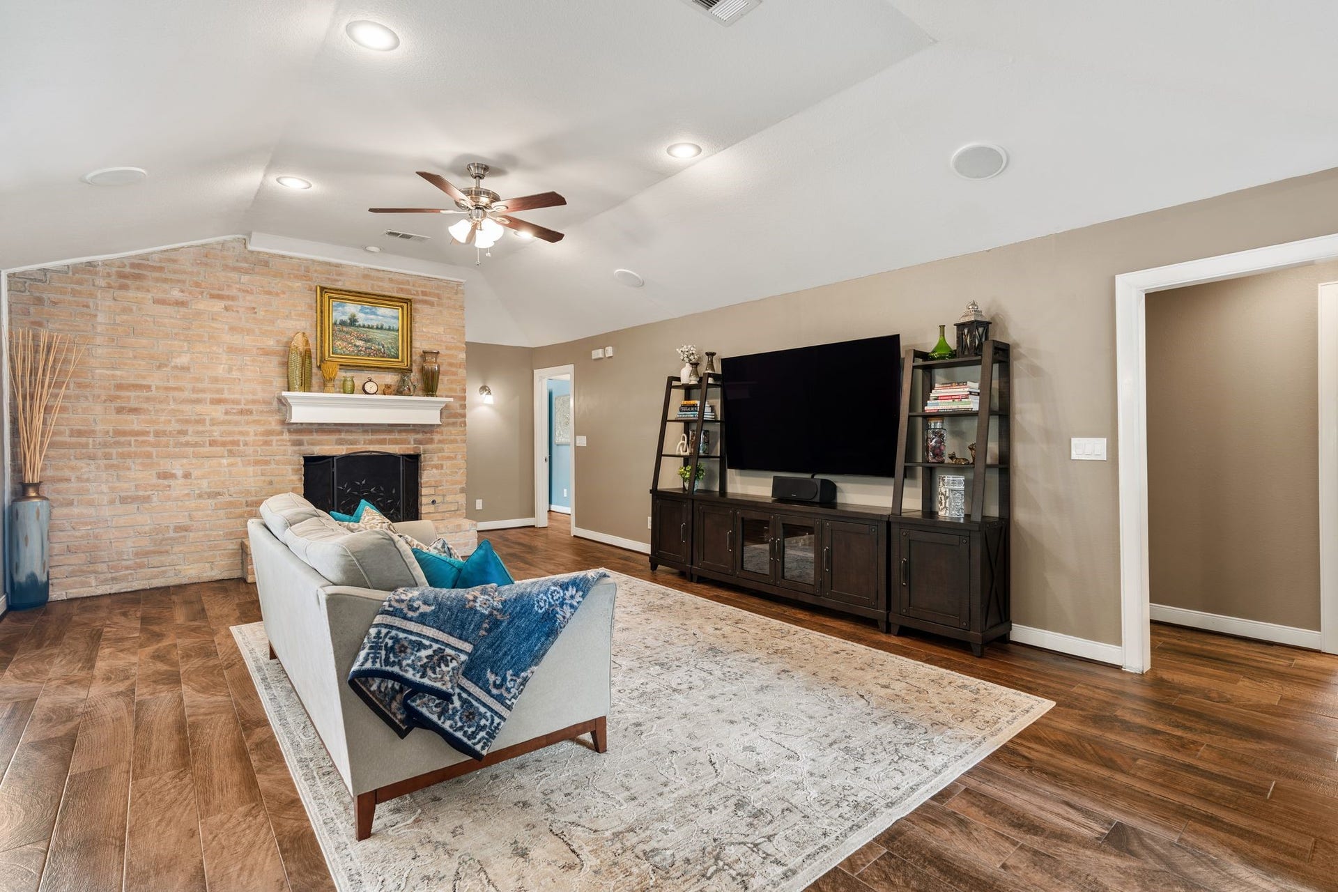 11519 Lakeside Place Drive, Houston, TX 77077 11519 Lakeside Place Drive, Houston, TX 77077