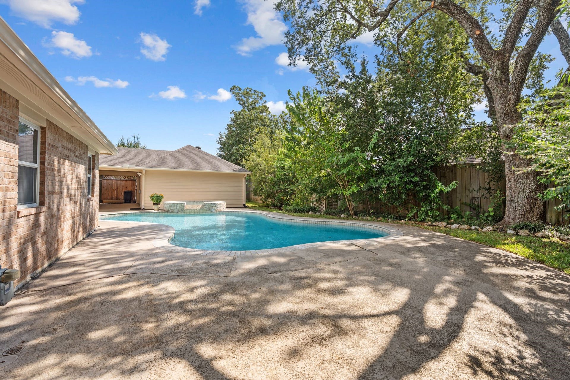 11519 Lakeside Place Drive, Houston, TX 77077 11519 Lakeside Place Drive, Houston, TX 77077