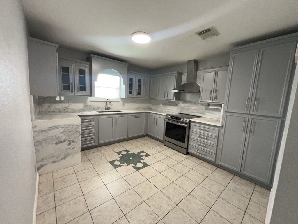 19096 County Road 669f, Alvin, TX 77511 19096 County Road 669f, Alvin, TX 77511