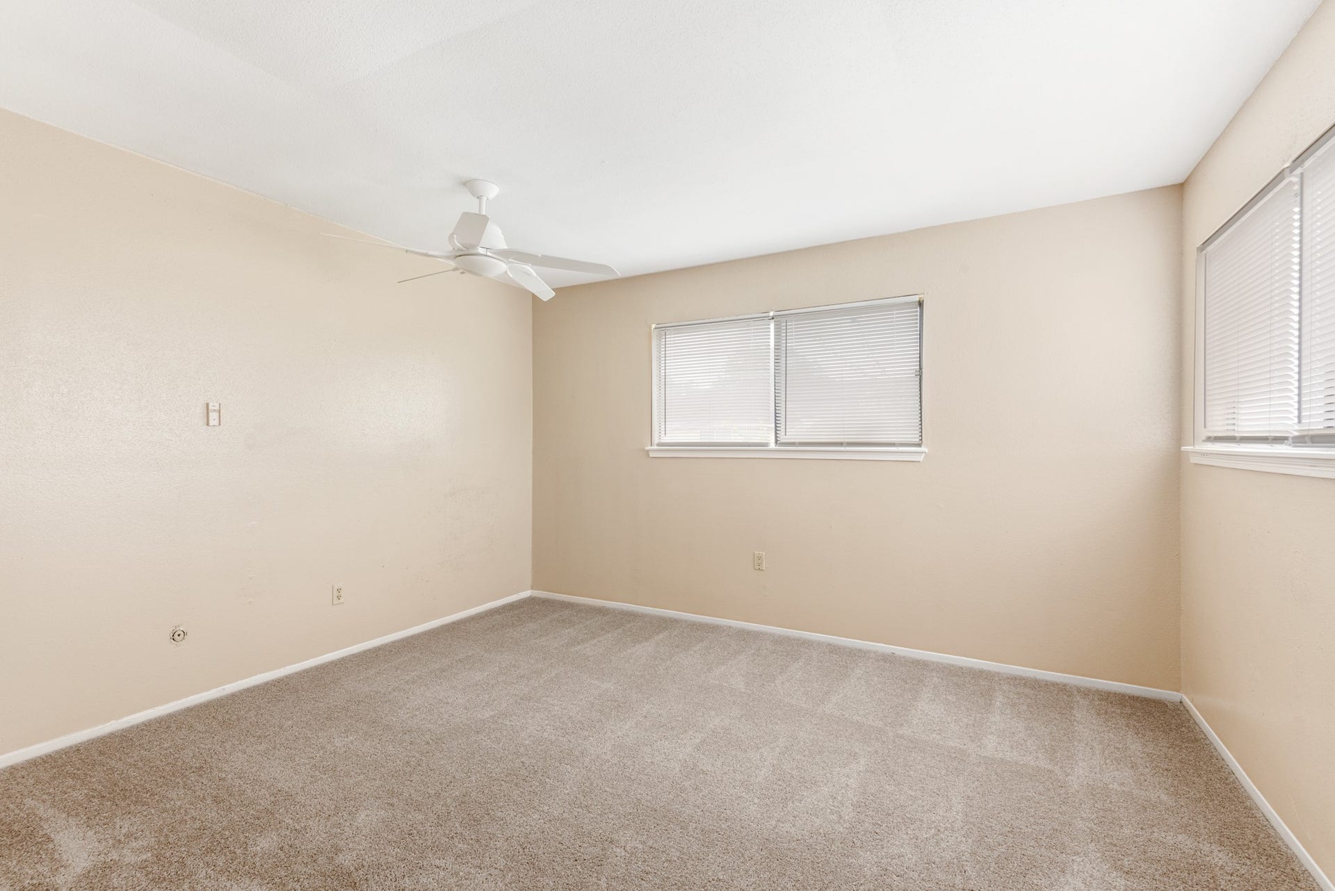 11207 Pembridge Drive, #1660, Houston, TX 77071 11207 Pembridge Drive, #1660, Houston, TX 77071