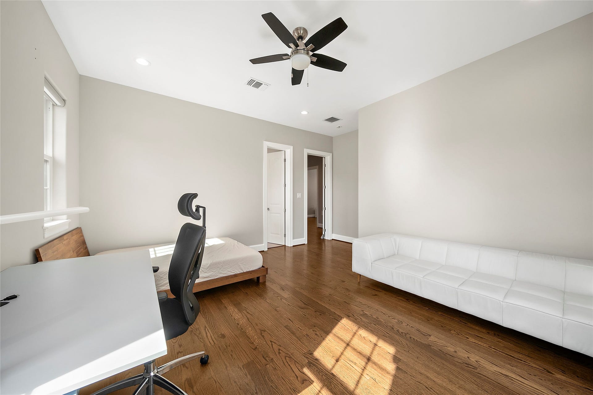 3766 Drake Street, Houston, TX 77005
