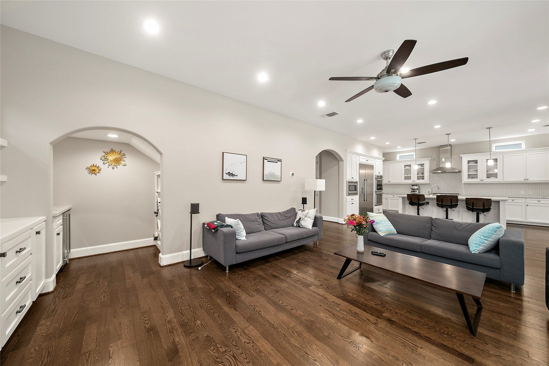 3766 Drake Street, Houston, TX 77005