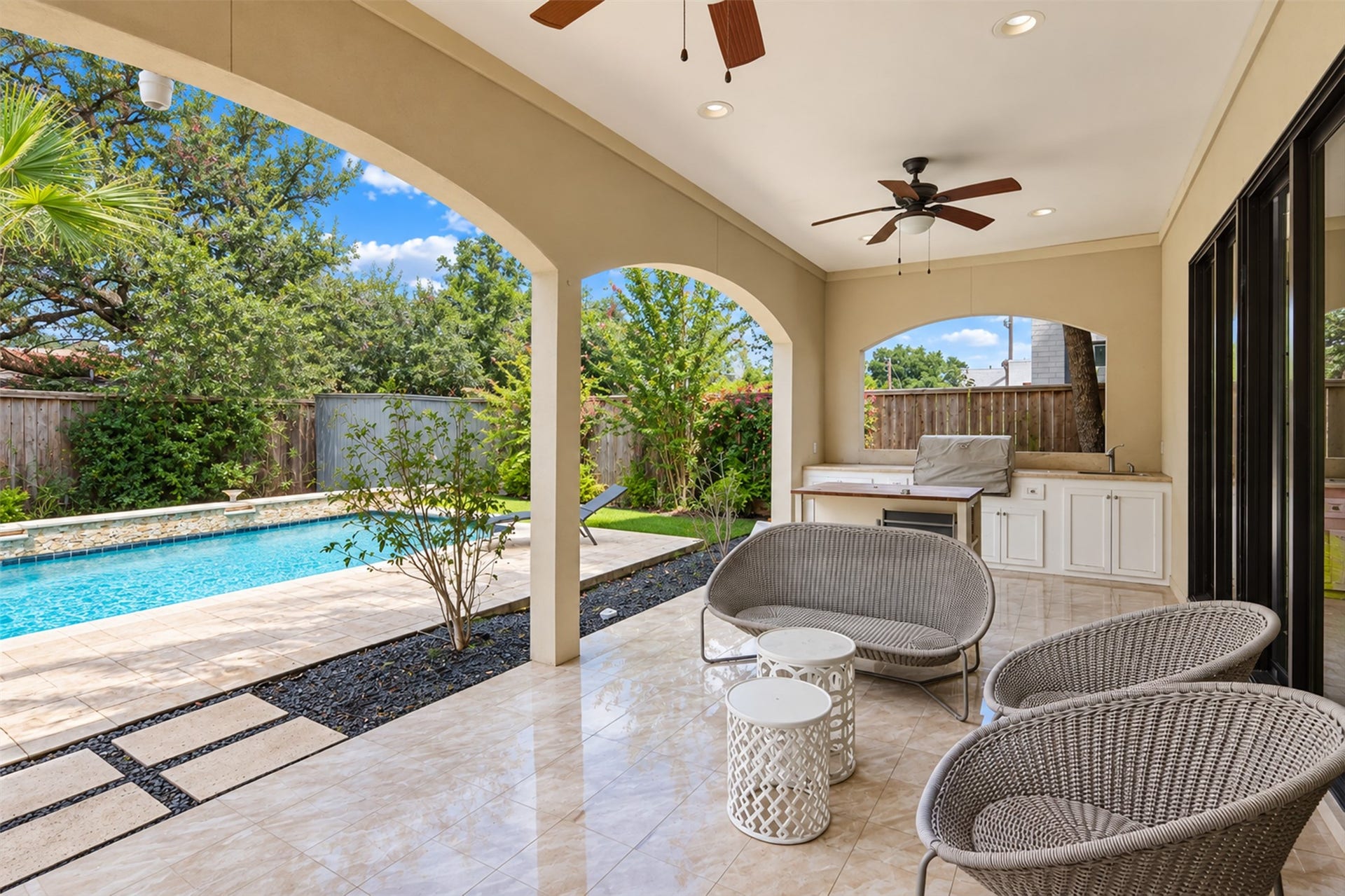 3766 Drake Street, Houston, TX 77005