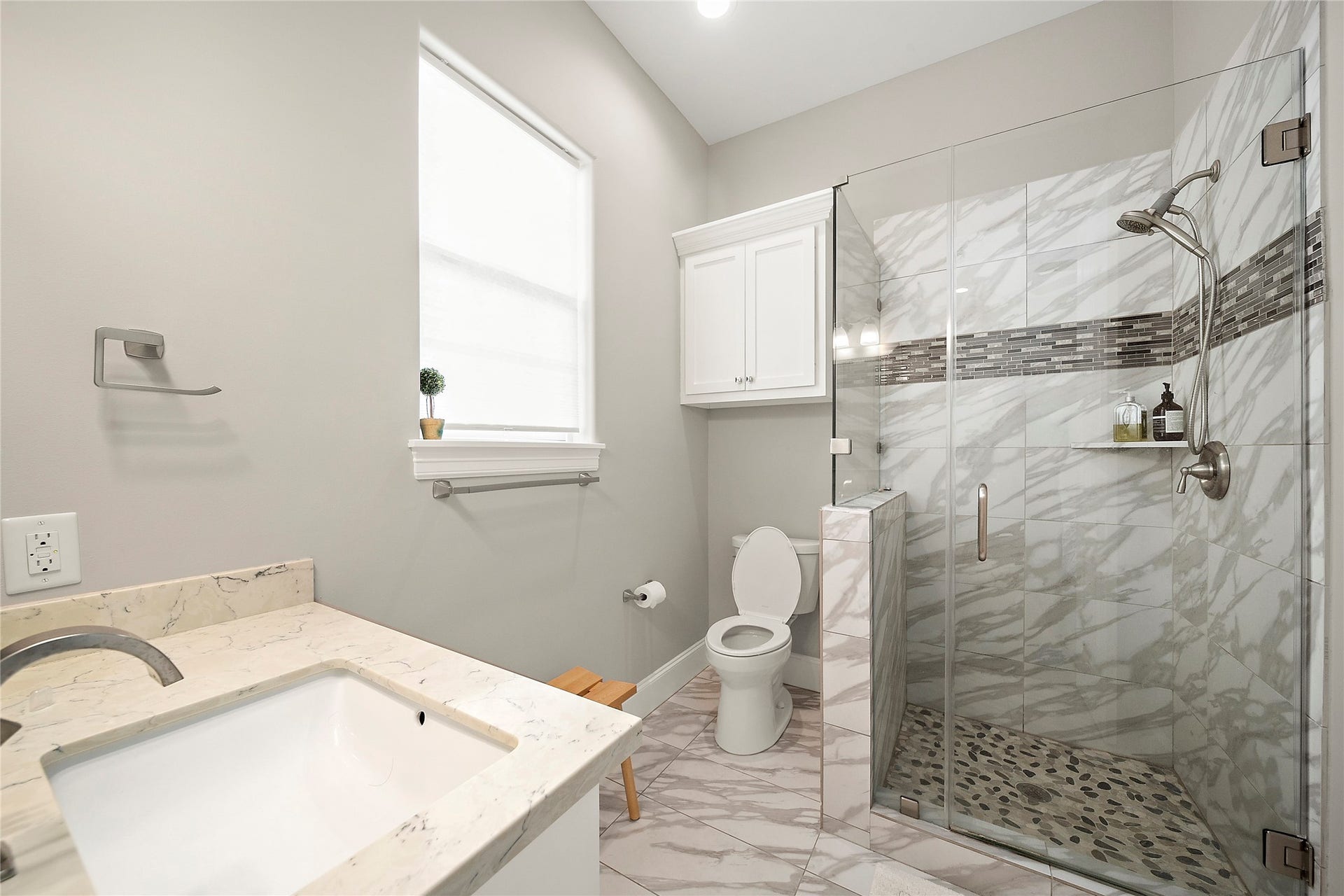3766 Drake Street, Houston, TX 77005