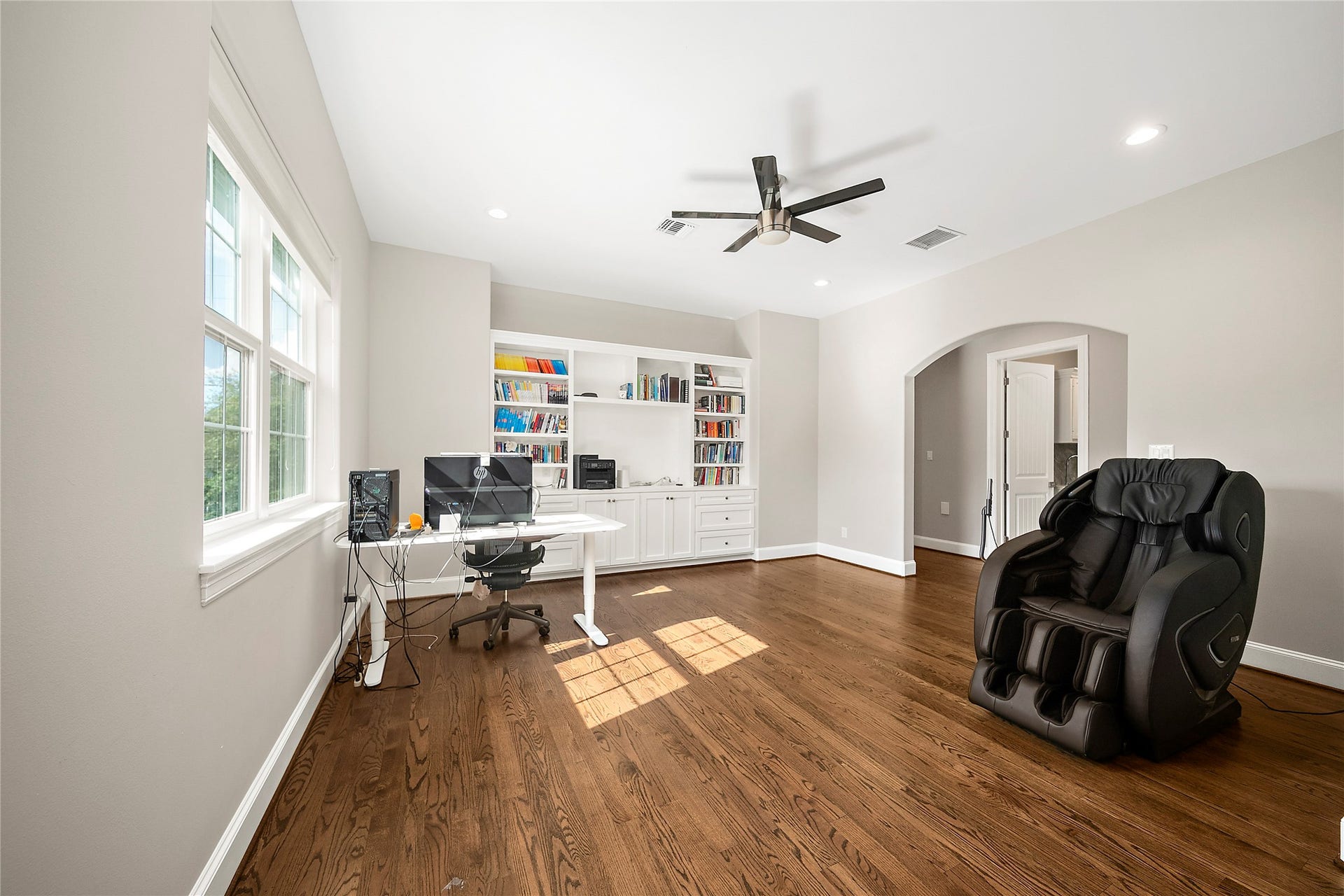 3766 Drake Street, Houston, TX 77005