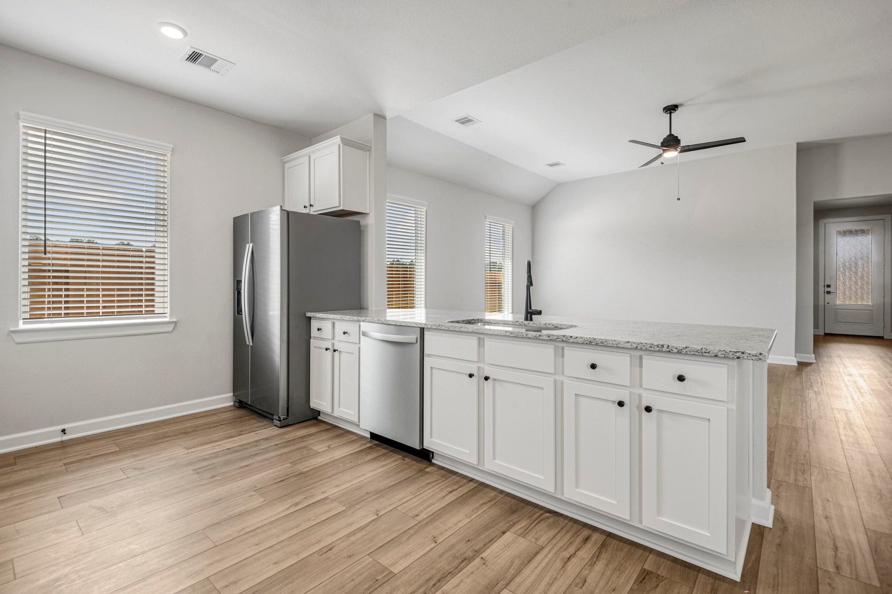 15683 Honey Cove Drive, Conroe, TX 77303 15683 Honey Cove Drive, Conroe, TX 77303