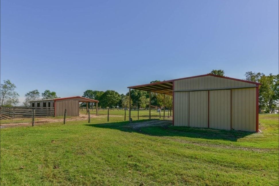 34366 Owens Road, Hempstead, TX 77445 34366 Owens Road, Hempstead, TX 77445