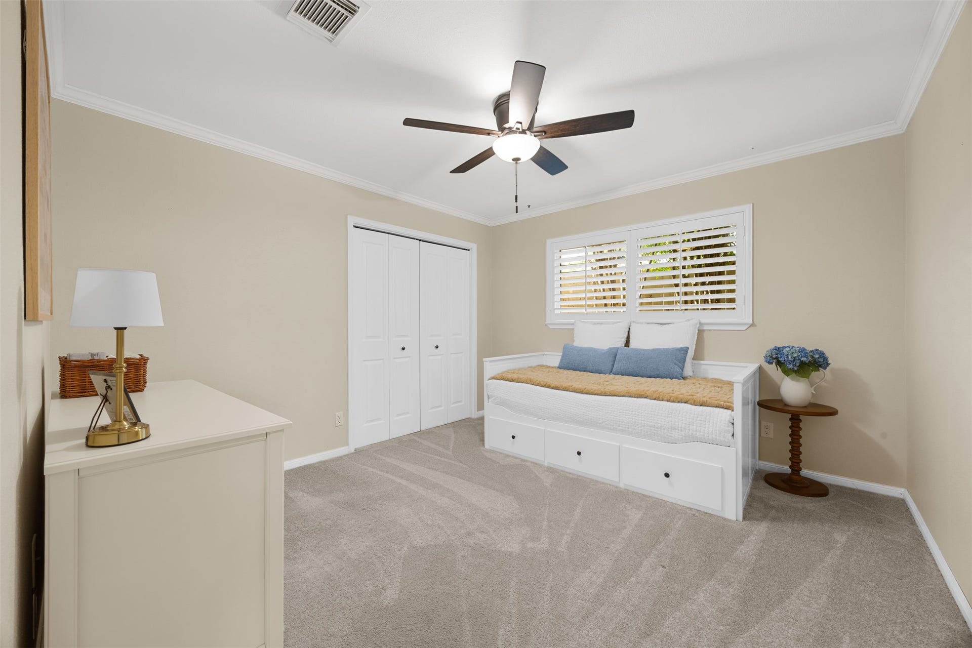 2306 Lexford Lane, Houston, TX 77080 2306 Lexford Lane, Houston, TX 77080