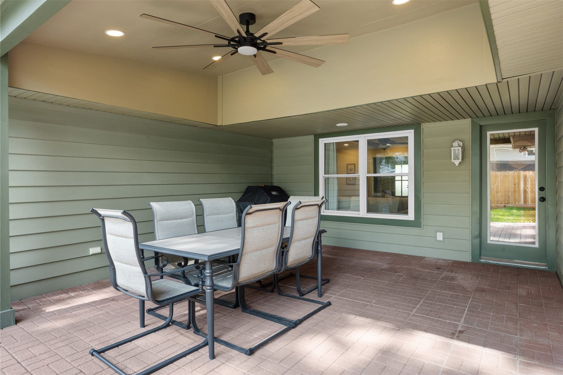 2306 Lexford Lane, Houston, TX 77080 2306 Lexford Lane, Houston, TX 77080