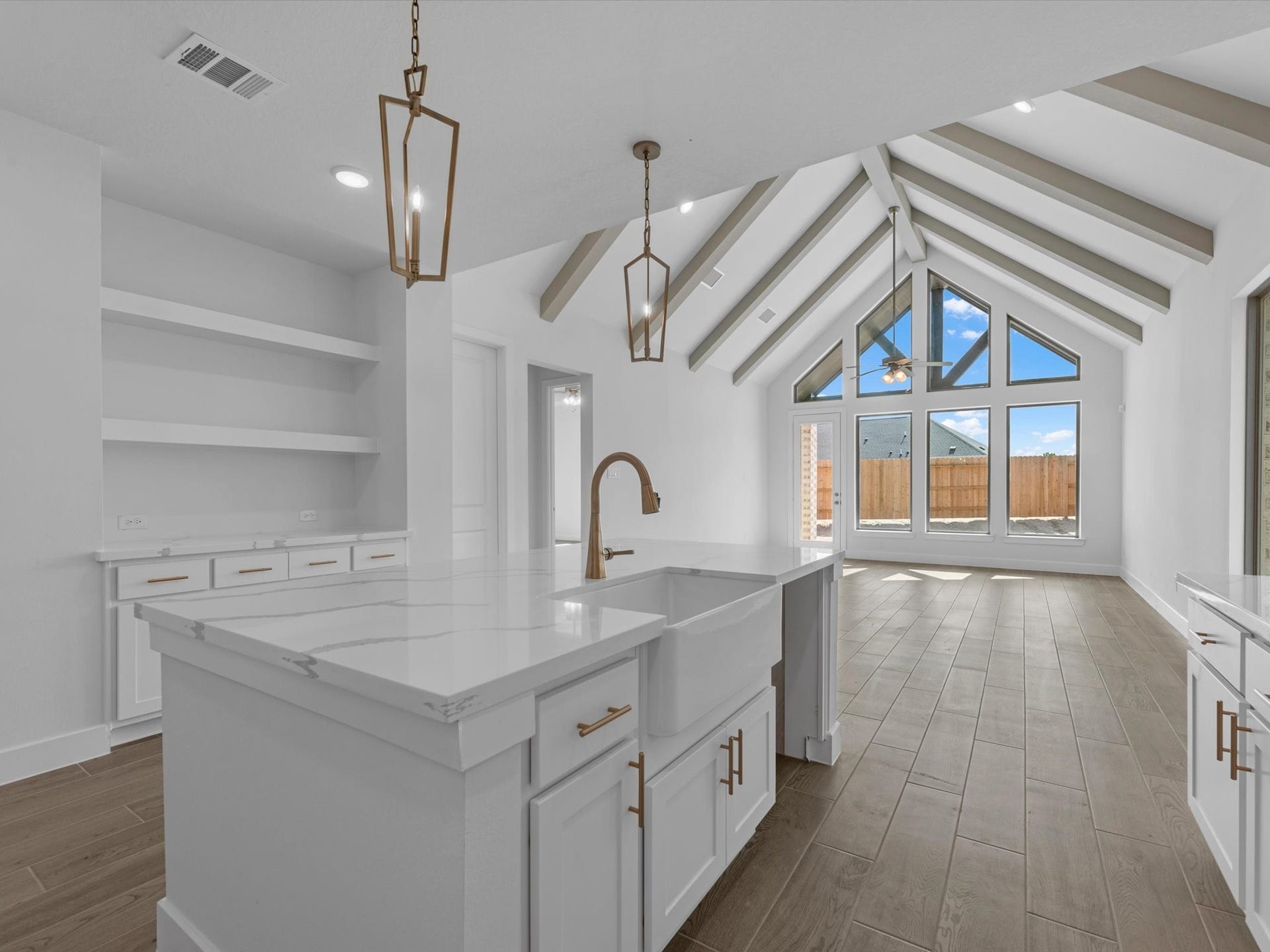 208 Yellow Rosewood Lane, New Caney, TX 77357 208 Yellow Rosewood Lane, New Caney, TX 77357