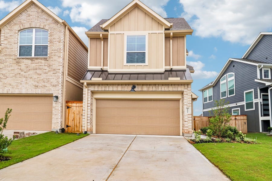 Property photo for 9446 Garden Gate Drive, Missouri City, TX