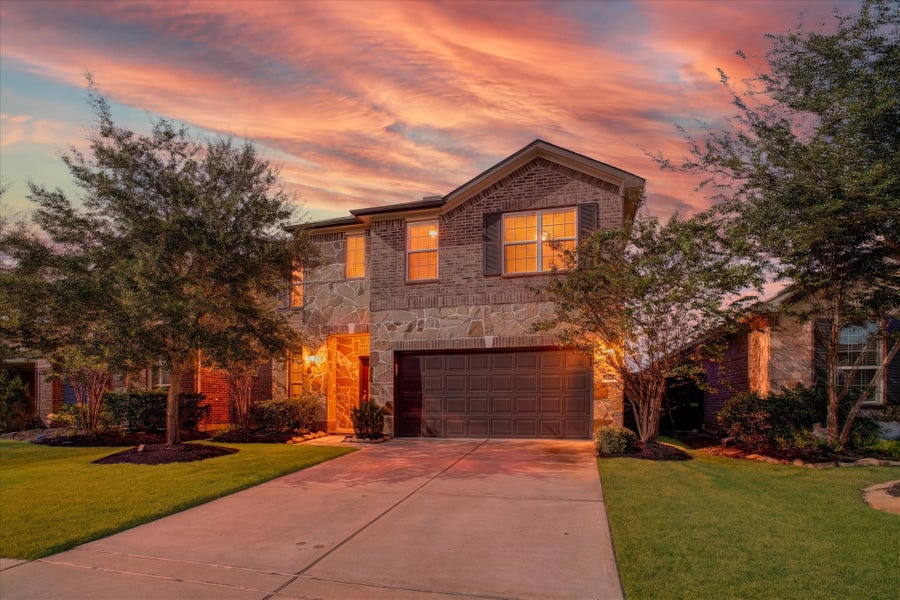 Property photo for 24222 Prairie Glen Lane, Katy, TX