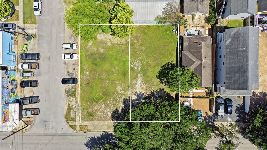 Property photo for 1446 Yale Street, Houston, TX