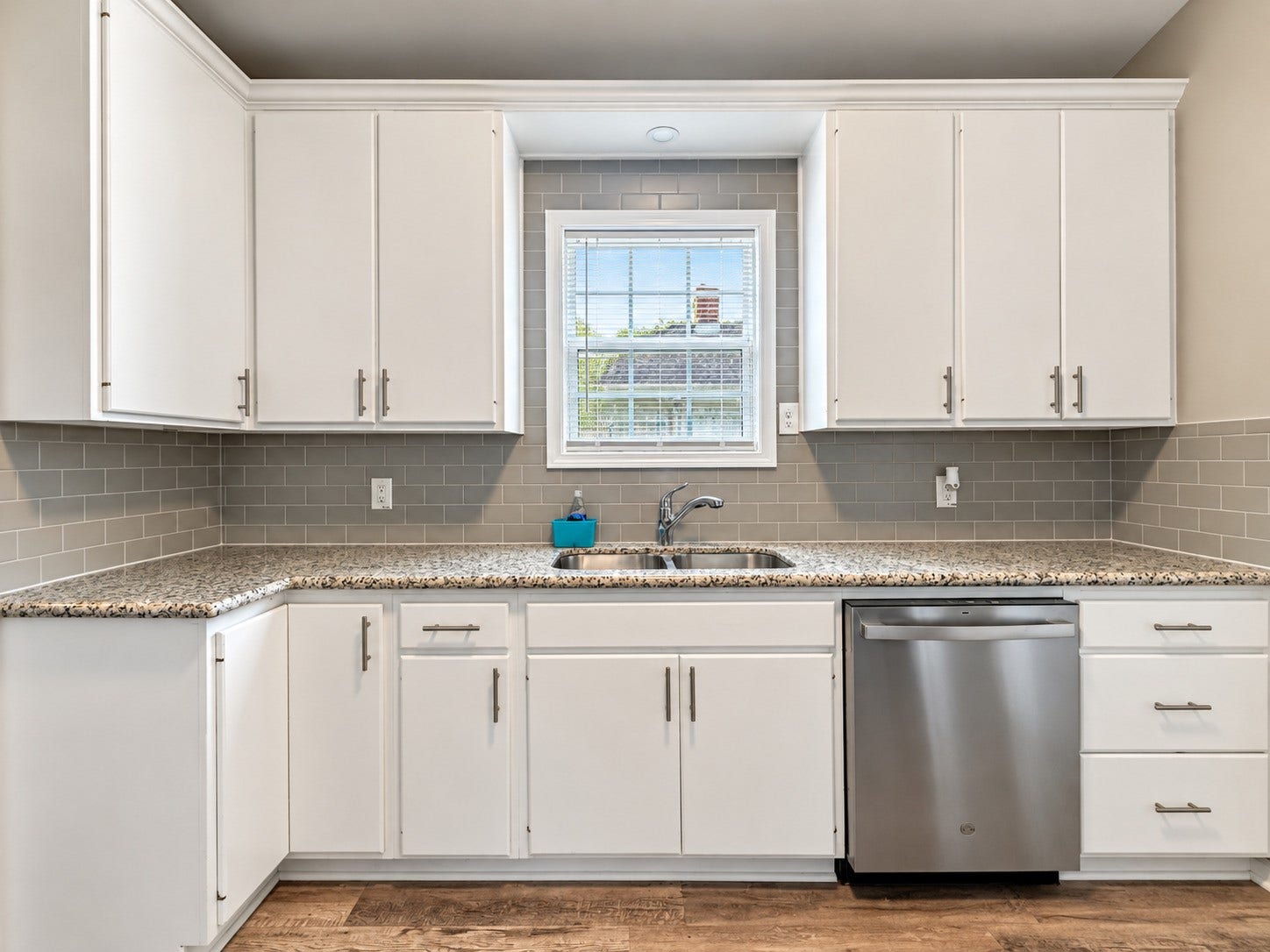 4611 Avenue Q 1/2, Galveston, TX 77551 4611 Avenue Q 1/2, Galveston, TX 77551