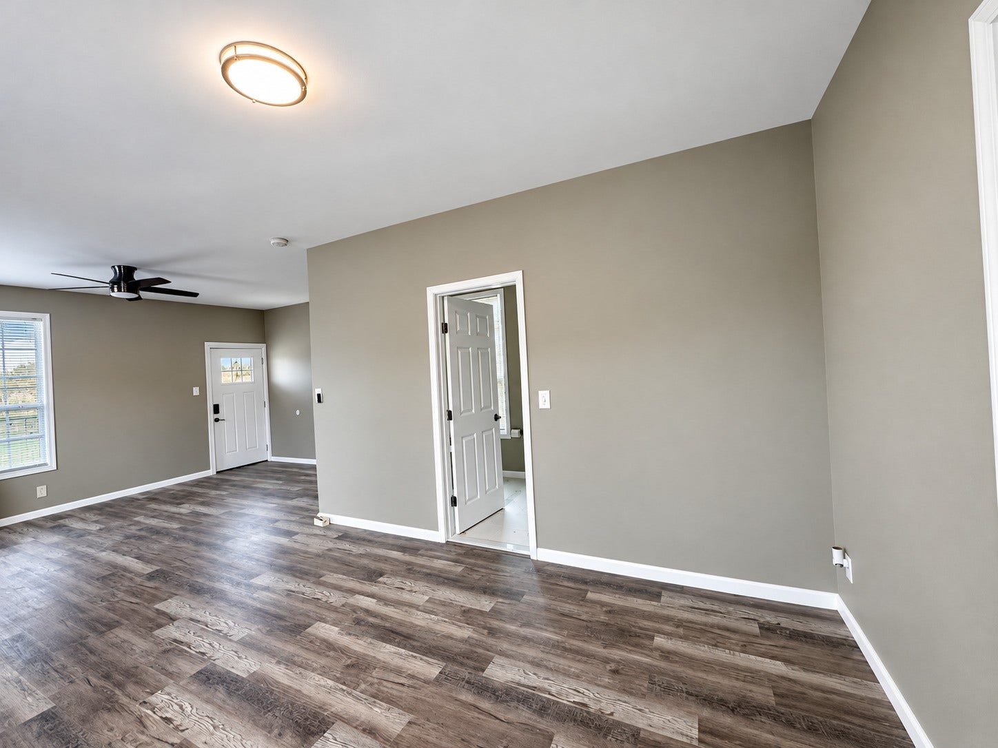 4611 Avenue Q 1/2, Galveston, TX 77551 4611 Avenue Q 1/2, Galveston, TX 77551