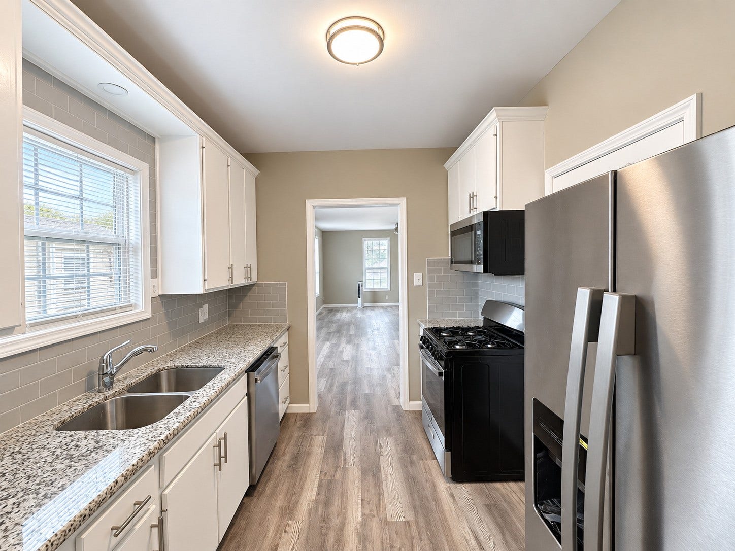 4611 Avenue Q 1/2, Galveston, TX 77551 4611 Avenue Q 1/2, Galveston, TX 77551