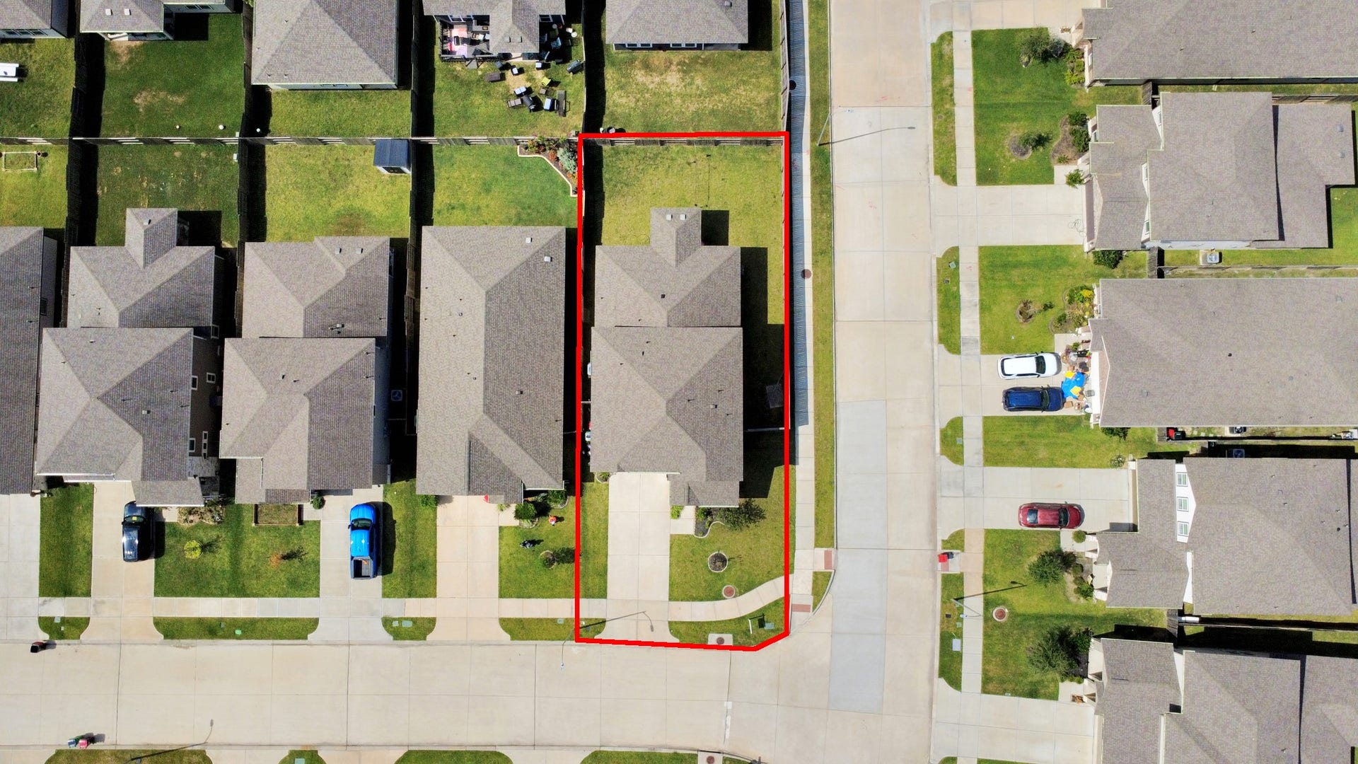 7202 Wilshire Court, Rosharon, TX 77583 Corner lot