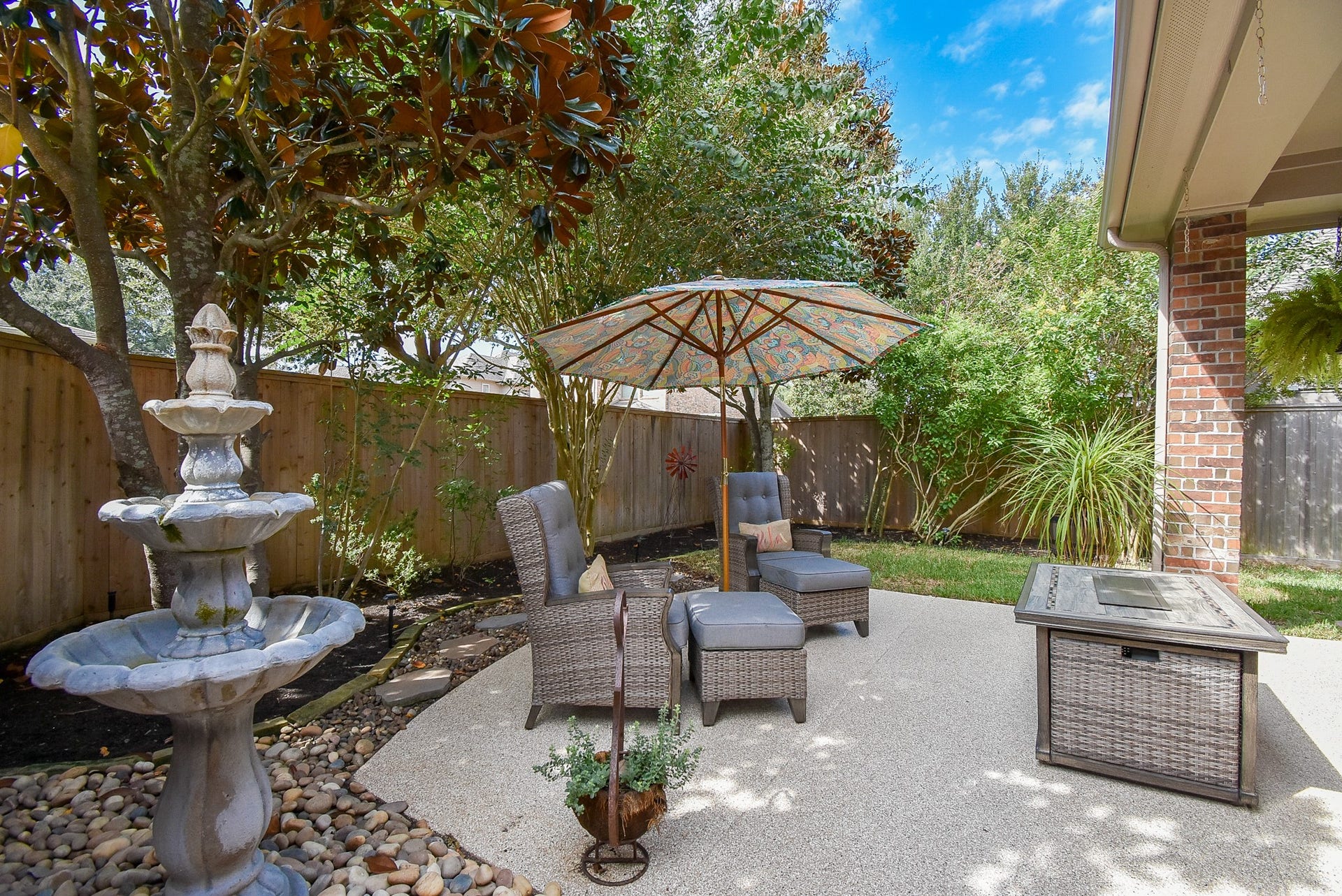 Low maintenance back patio/garden area is perfect to wind down that stressful day or week.