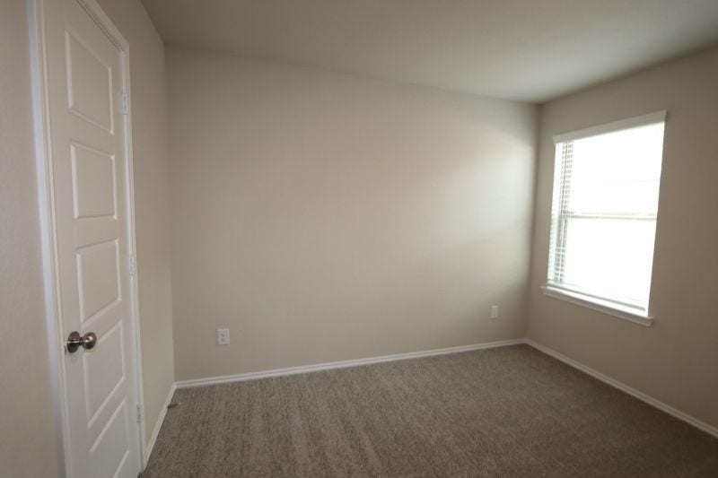 Secondary bedroom