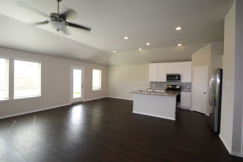Open family room, kitchen &n dining