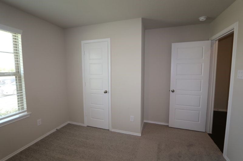 Secondary bedroom