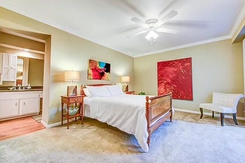 PLEASE REVIEW THE VIRTUAL TOUR LINK TO SEE THE EXACT LAYOUT