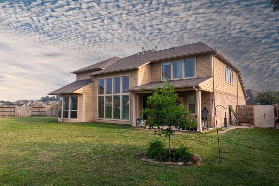 Property photo for 2803 Woodland Glen Lane, Conroe, TX