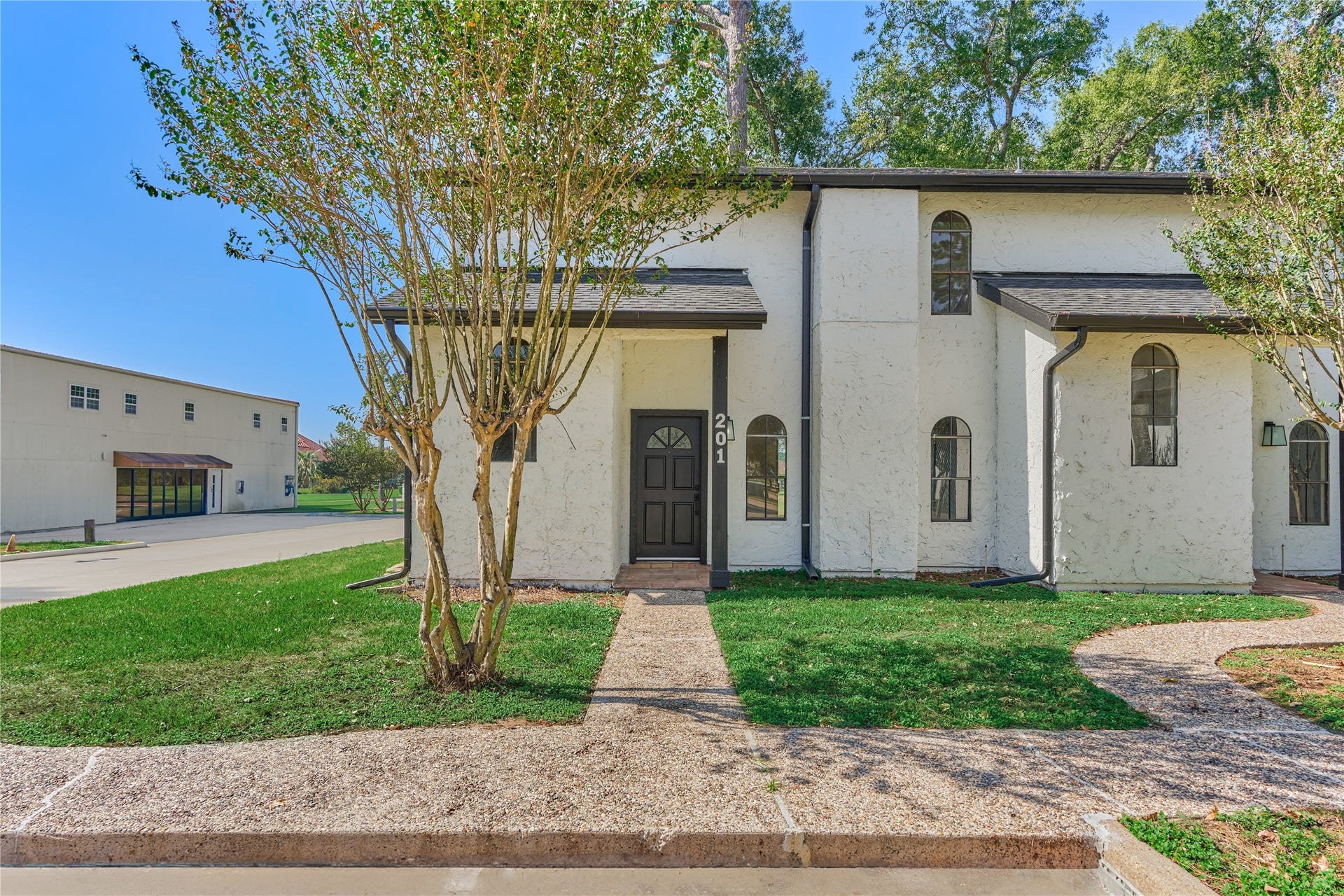100 La Costa Drive, Montgomery, TX 77356 100 La Costa Drive, Montgomery, TX 77356
