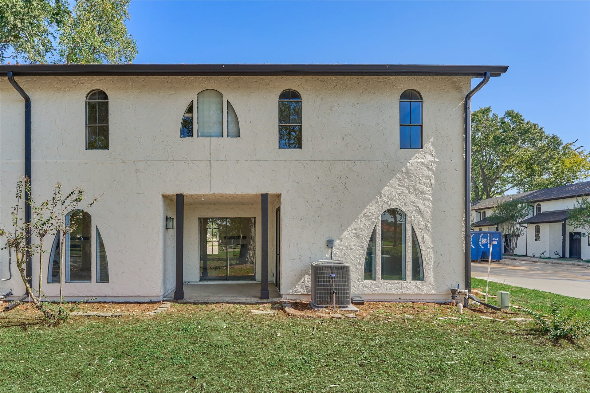 100 La Costa Drive, Montgomery, TX 77356 100 La Costa Drive, Montgomery, TX 77356