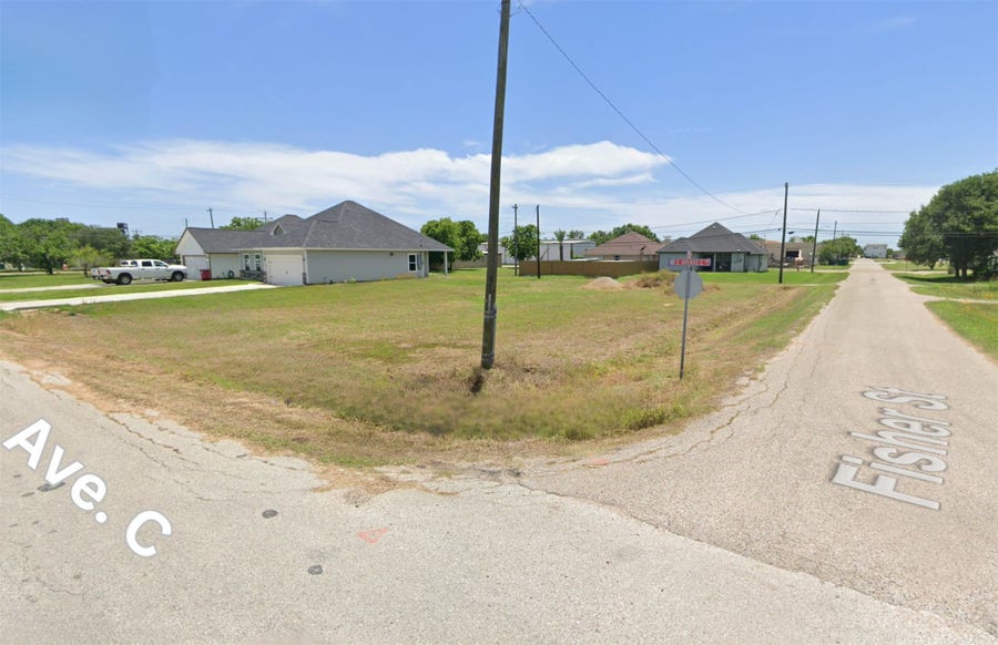 Property photo for 101 S Avenue C, Freeport, TX