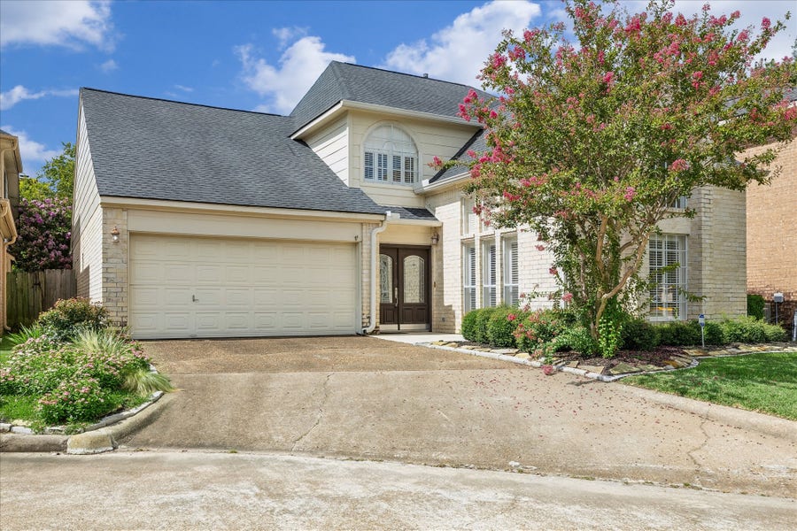 Property photo for 14611 Rio Pinar Circle, Houston, TX