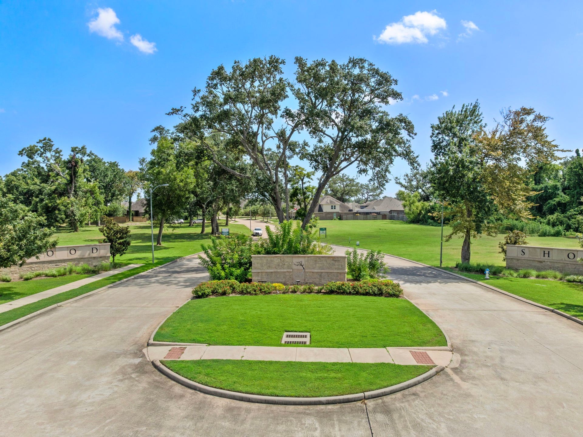 130 Water Grass Trail, Clute, TX 77531 130 Water Grass Trail, Clute, TX 77531