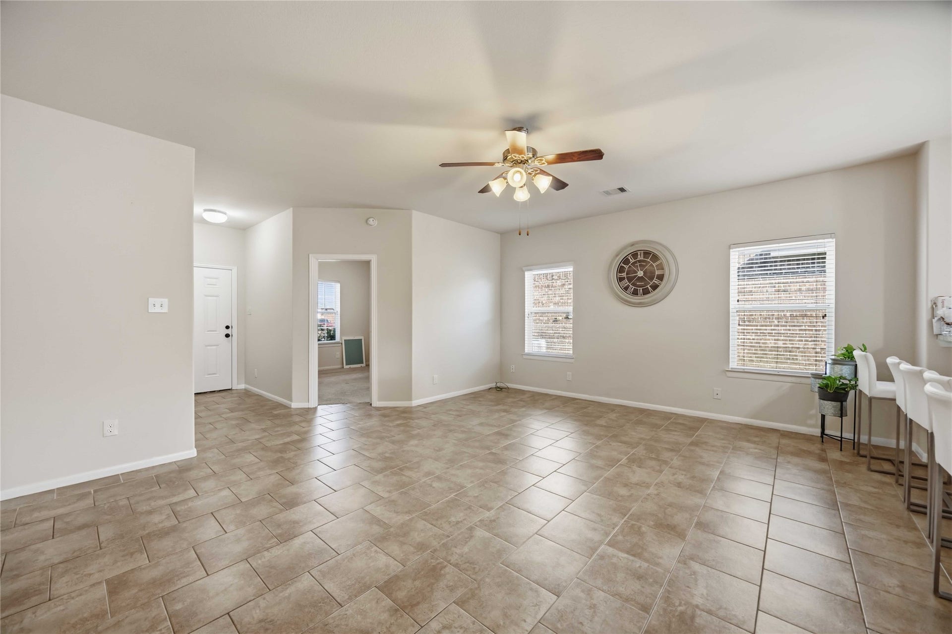 2208 Ruby Drive, Texas City, TX 77591