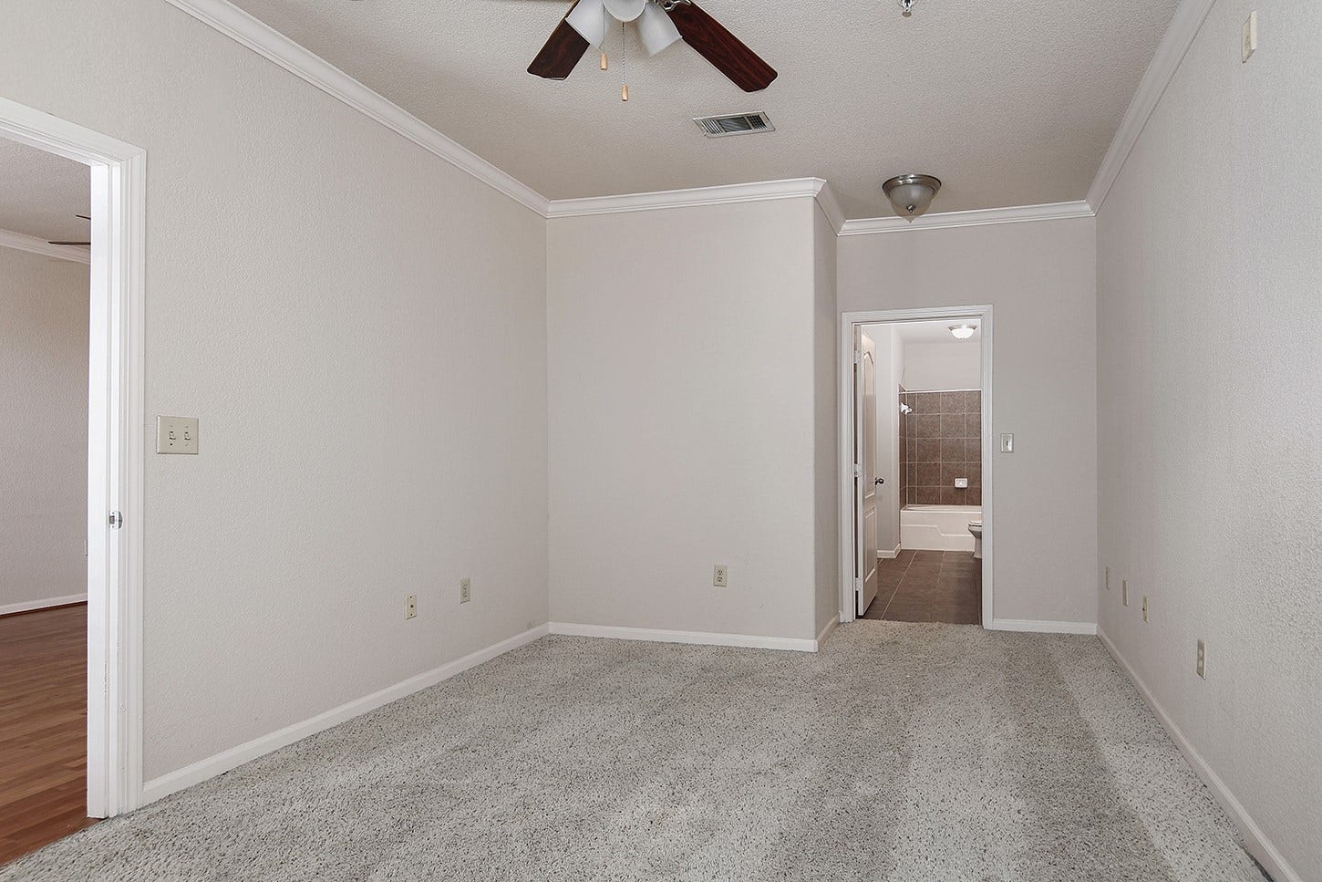 1711 Old Spanish Trail, #443, Houston, TX 77054 1711 Old Spanish Trail, #443, Houston, TX 77054