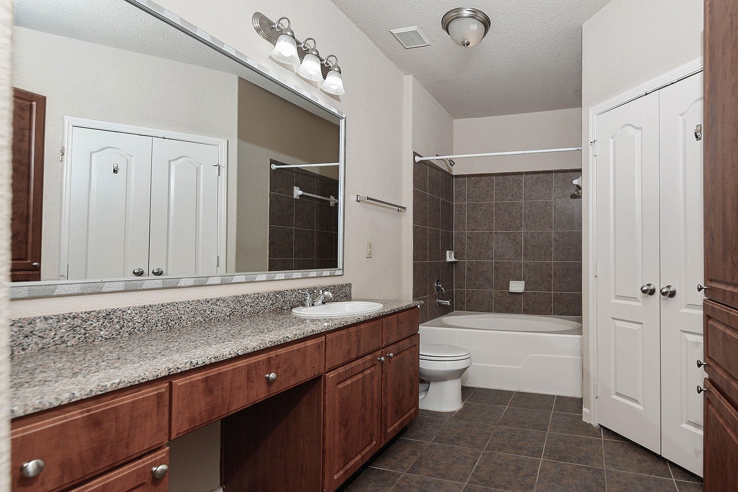 1711 Old Spanish Trail, #443, Houston, TX 77054 1711 Old Spanish Trail, #443, Houston, TX 77054