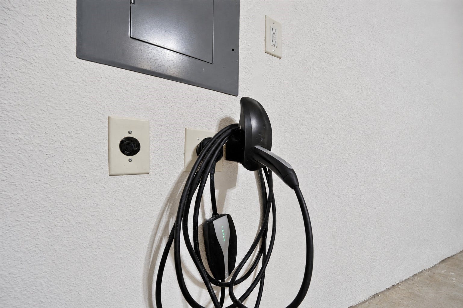 2220 Bering Drive, #12, Houston, TX 77057 Garage EV charging outlet adds convenience for electric vehicle owners.