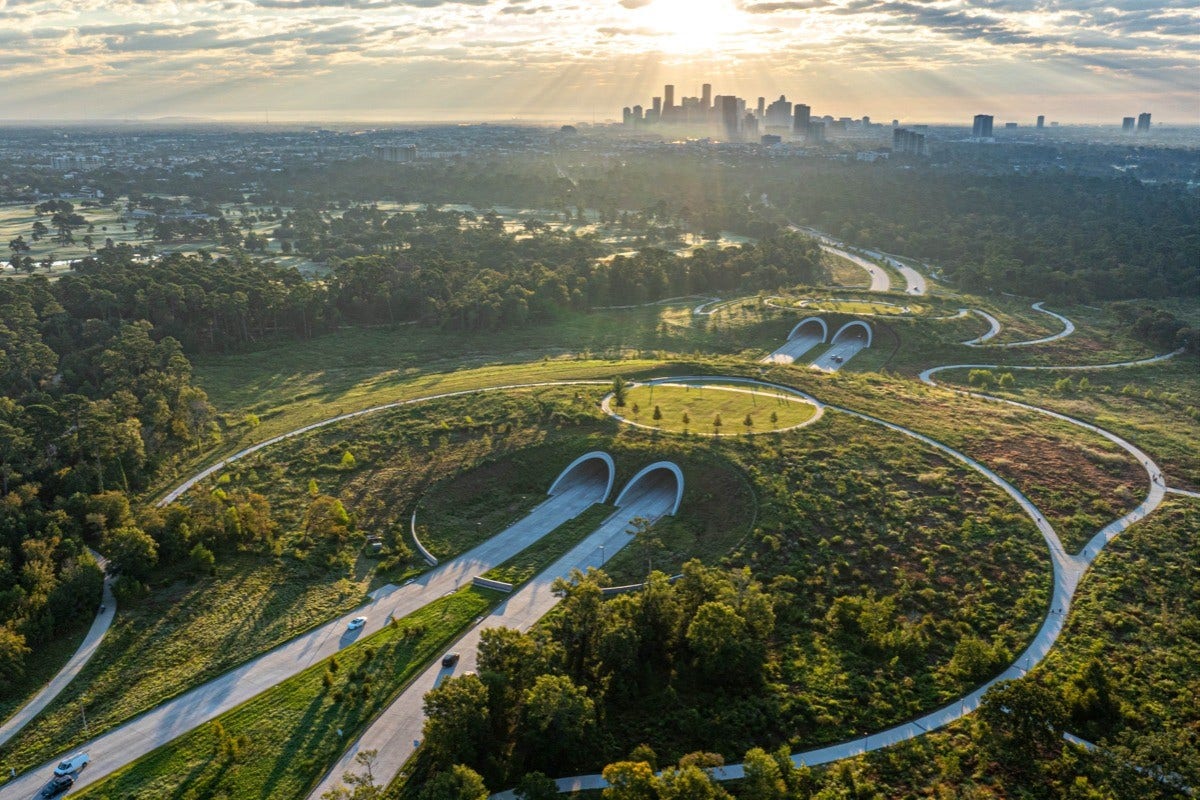 2220 Bering Drive, #12, Houston, TX 77057 Enjoy nearby Memorial Park, with scenic trails, expansive green spaces, golf, and outdoor recreation just a short drive from home.