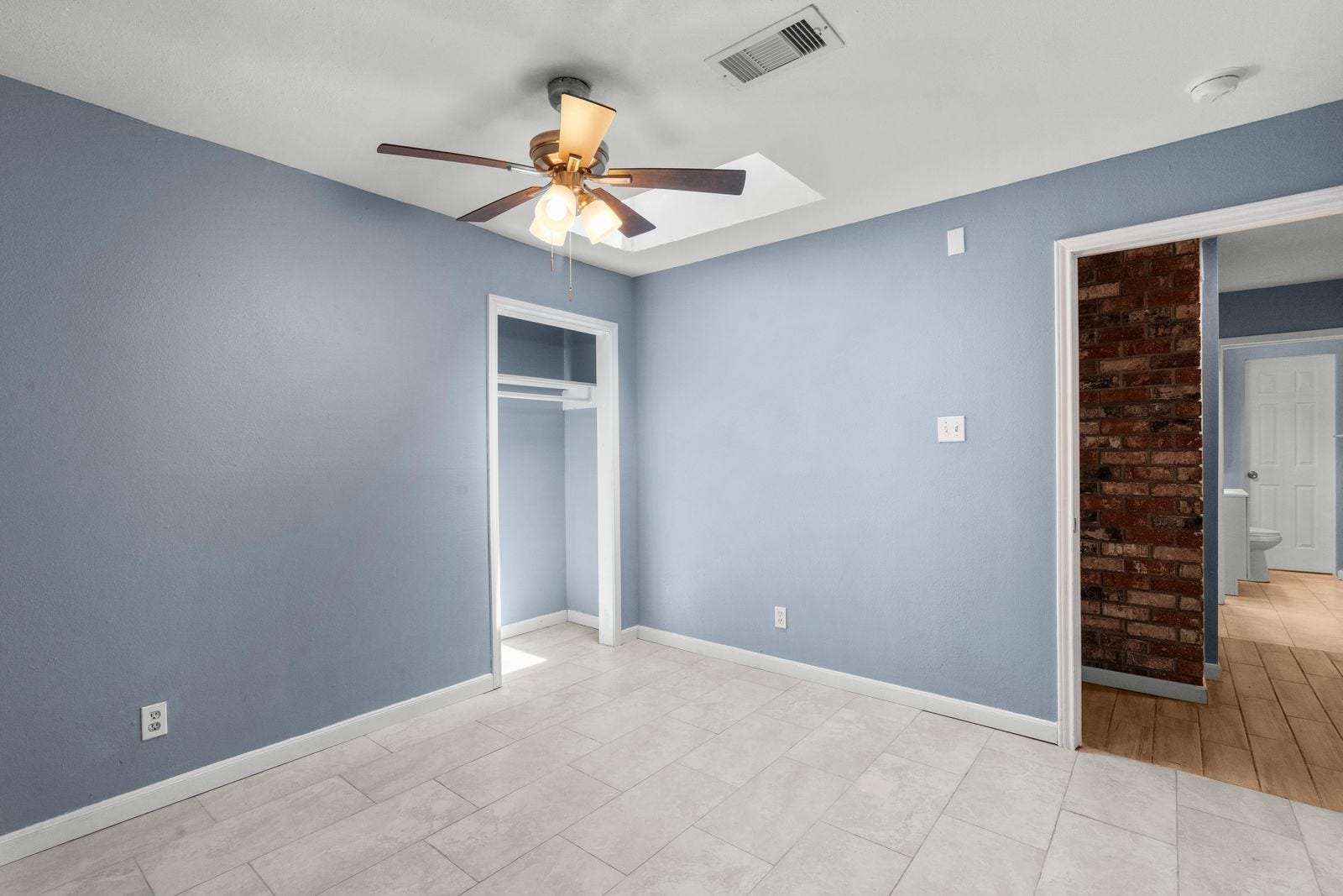 7316 Overton Street, Hitchcock, TX 77563 Unit A
