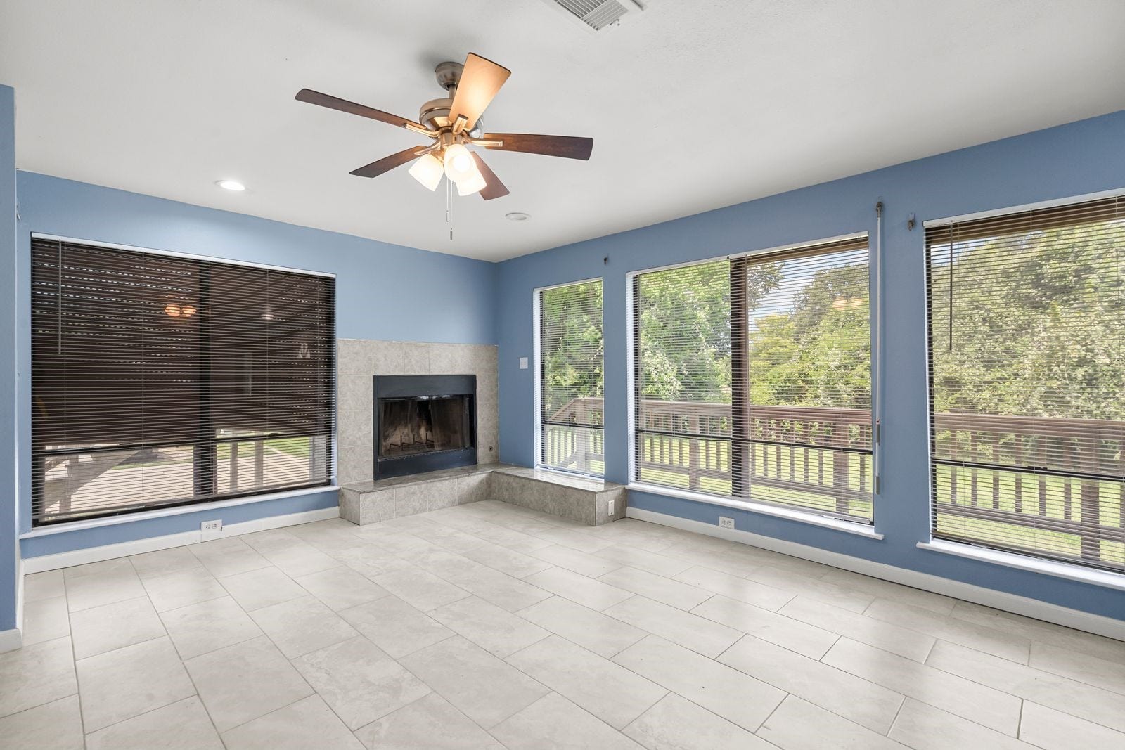7316 Overton Street, Hitchcock, TX 77563 Unit A