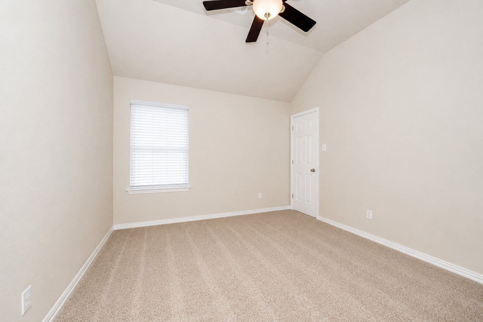 27511 Caldwell Sky Lane, Fulshear, TX 77441 27511 Caldwell Sky Lane, Fulshear, TX 77441
