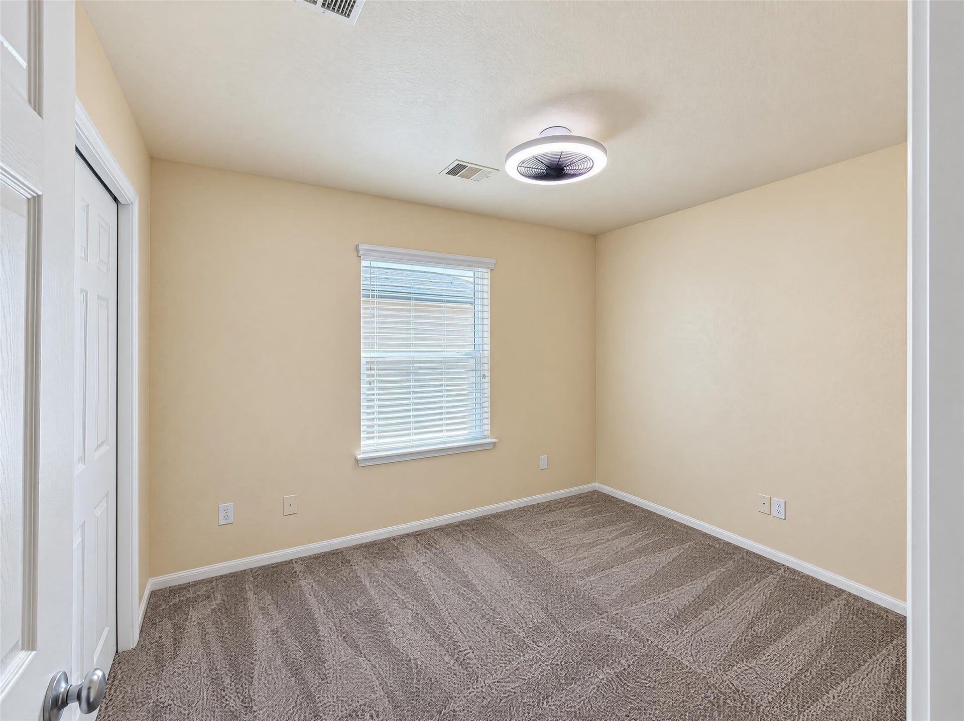 6516 Stoney Creek Drive, Pasadena, TX 77503